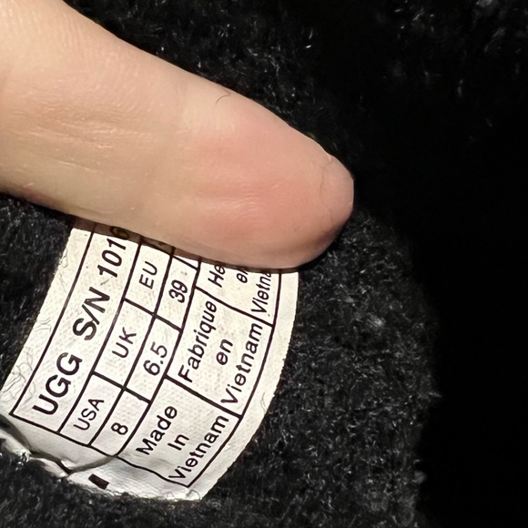 Ugg boots - Picture 6 of 7